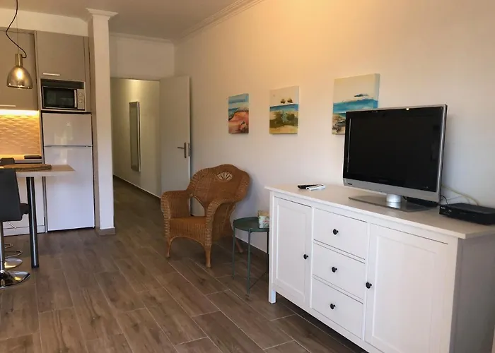 Sunrise Βιλαμούρα